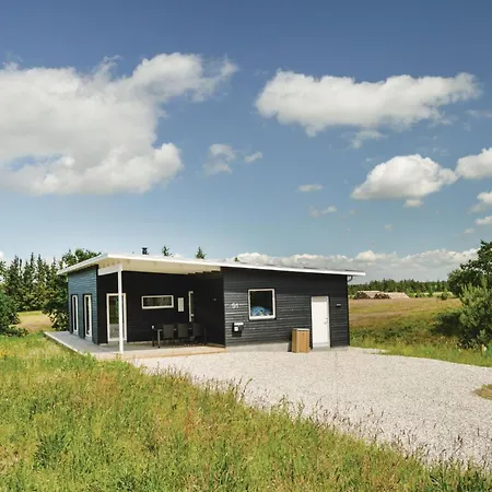3 Bedroom Lovely Home In Skals Skals